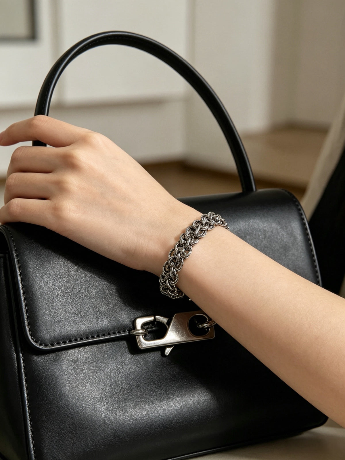 Chain Bracelet in Silver-Tone – Design 005 main product view