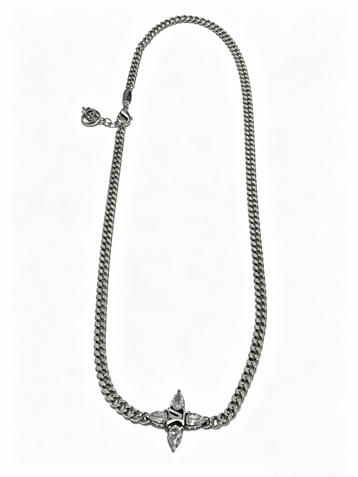 Chain Pendant Necklace in Silver-Tone – Design 014 main product view