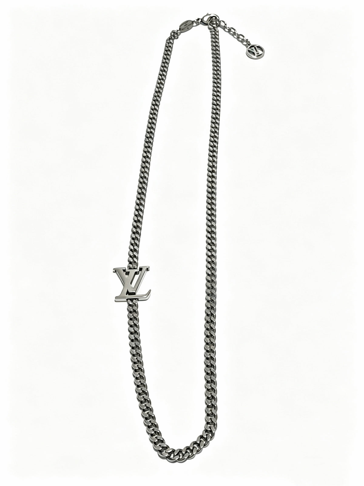 Chain Pendant Necklace in Silver-Tone – Design 013 main product view