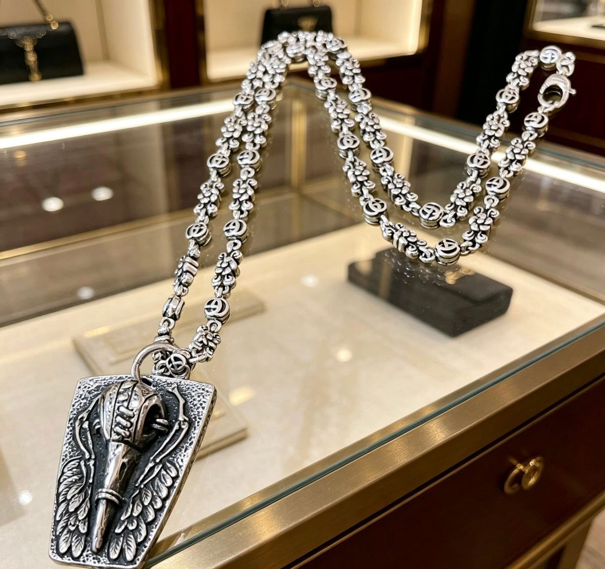 Double-G Emblem Pendant Necklace in Polished Metal-Tone – Vintage Detail – Design 032 front product view