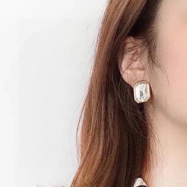 Geometric Emblem Stud Earrings in Gold-Tone – Design 005 side detail