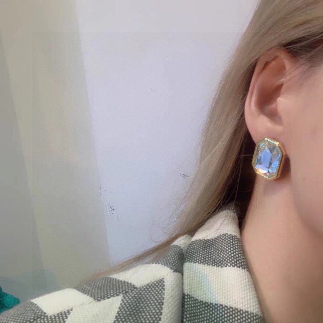Geometric Emblem Stud Earrings in Gold-Tone – Design 005 detail view