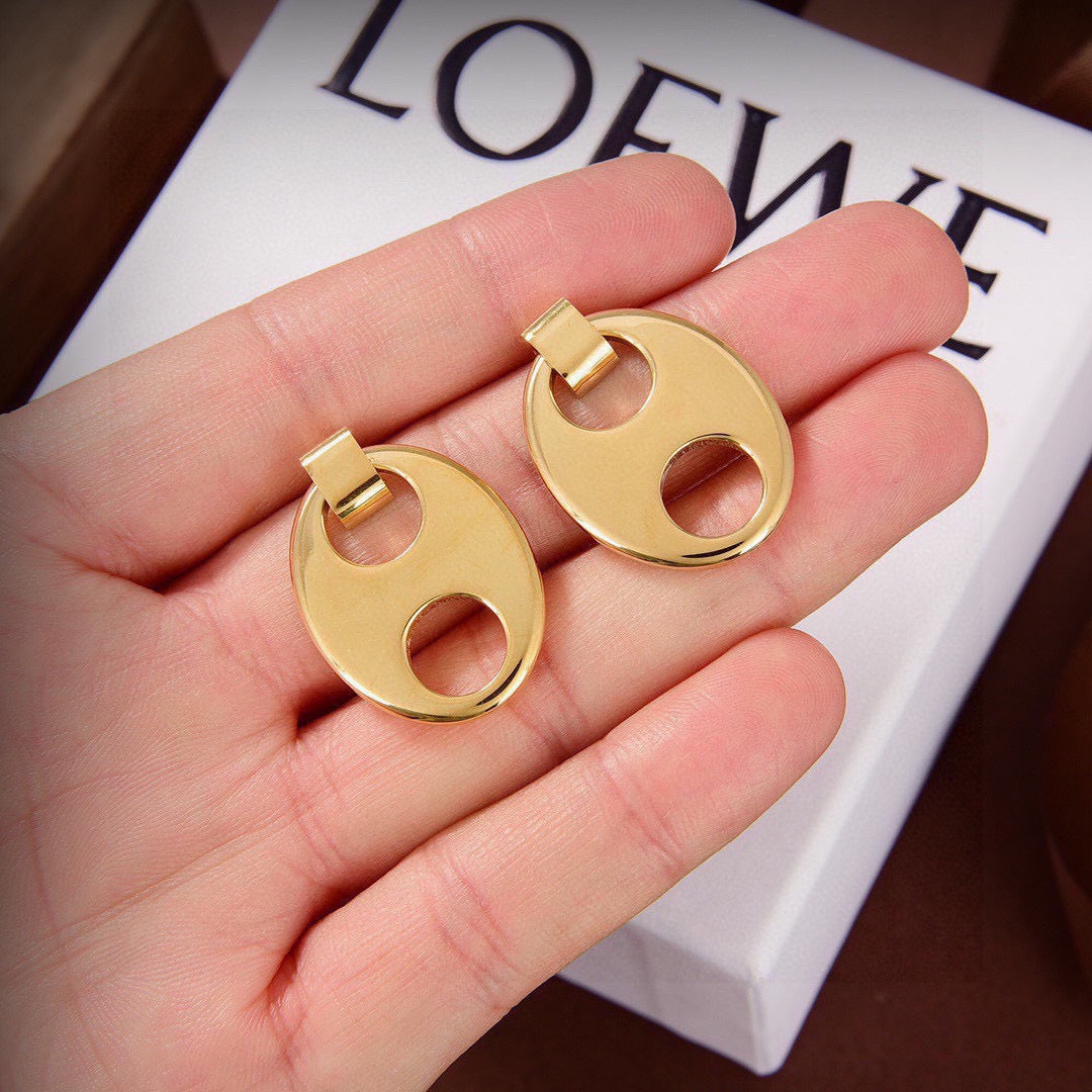 Graphic Emblem Stud Earrings in Gold-Tone – Design 03 side detail