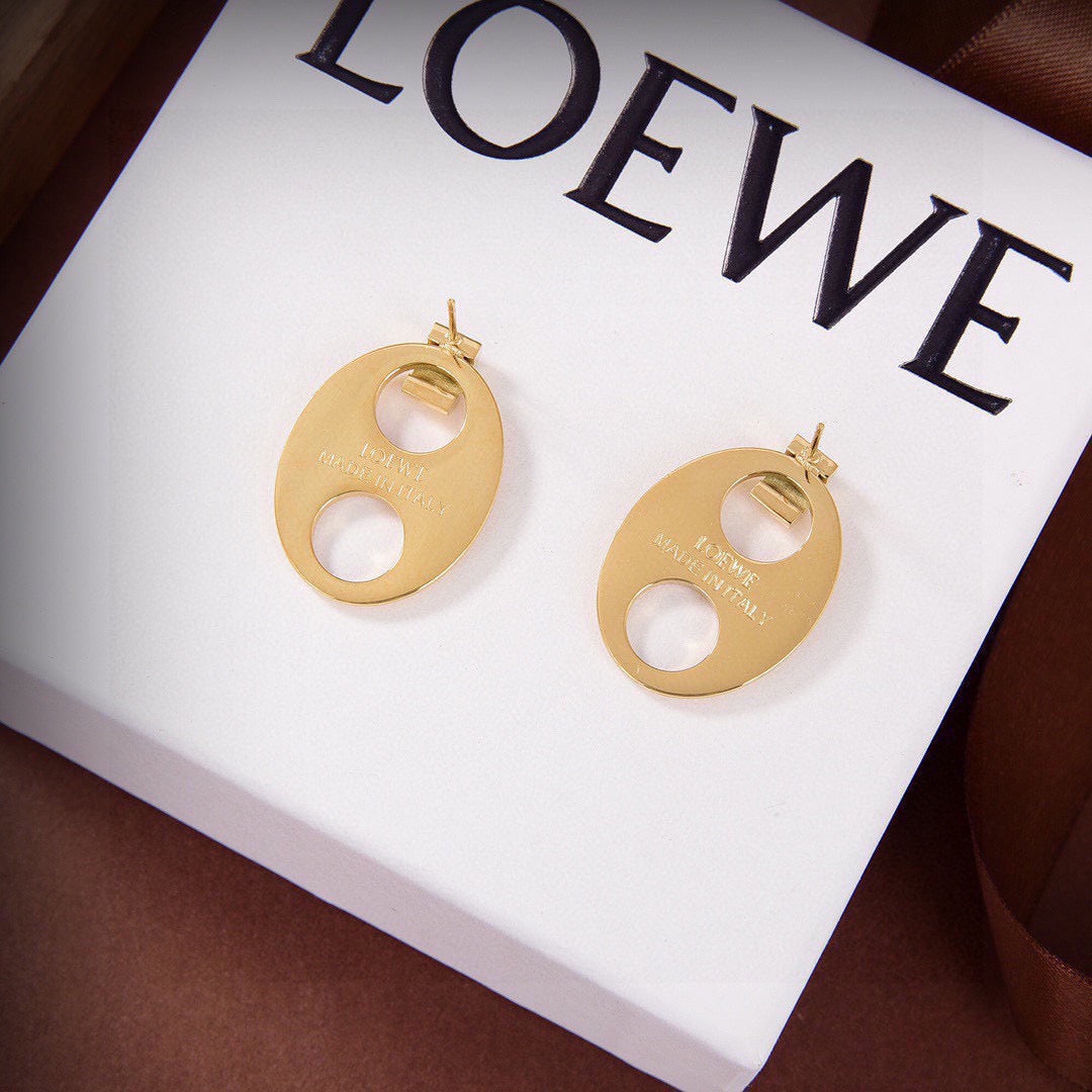 Graphic Emblem Stud Earrings in Gold-Tone – Design 02 detail view