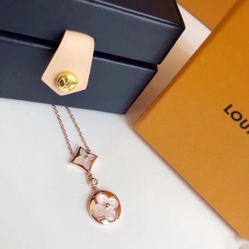 Geometric Emblem Pendant Necklace in Polished Metal-Tone – Design 018 main product view