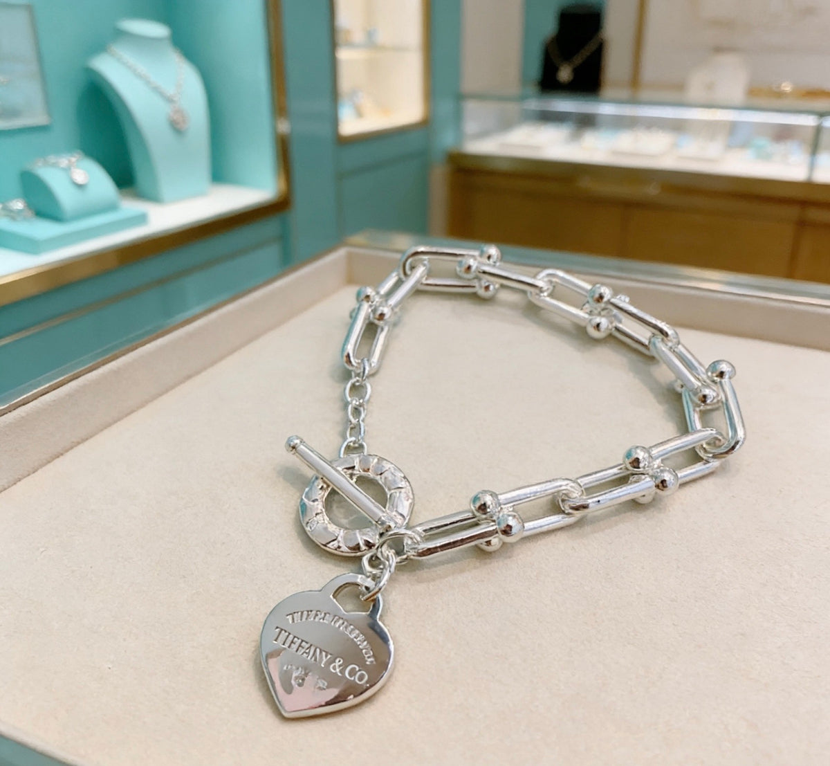Signature Motif Bracelet in Silver-Tone – Vintage Detail – Design 46 front product view