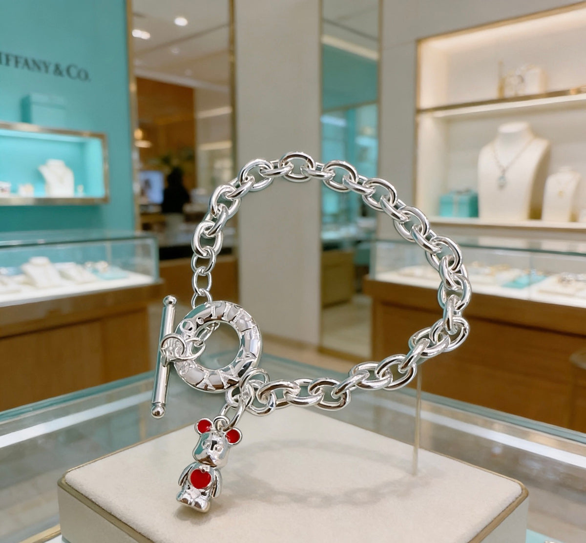 Signature Motif Bracelet in Silver-Tone – Vintage Detail – Design 42 front product view