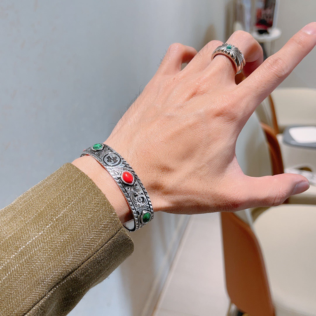 Double-G Emblem Bangle in Polished Metal-Tone – Design 021 styled product view