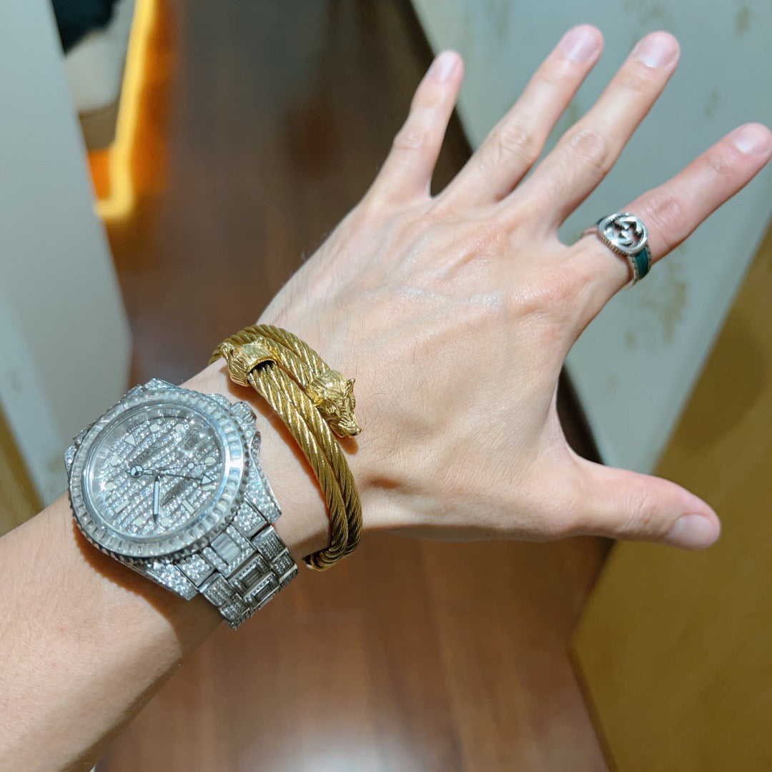 Double-G Emblem Bangle in Gold-Tone – Design 008 styled product view