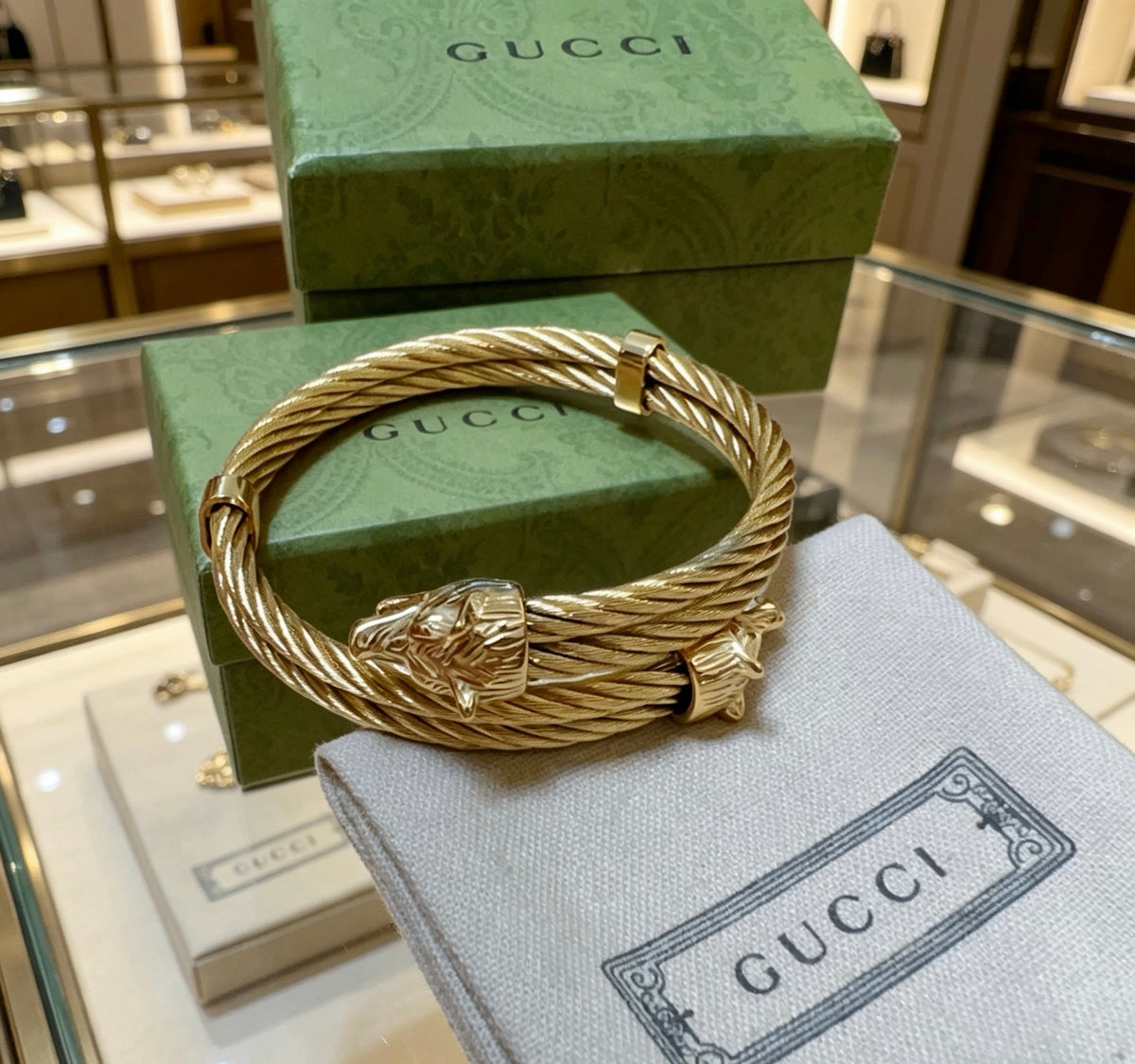 Double-G Emblem Bangle in Gold-Tone – Design 008 main product view