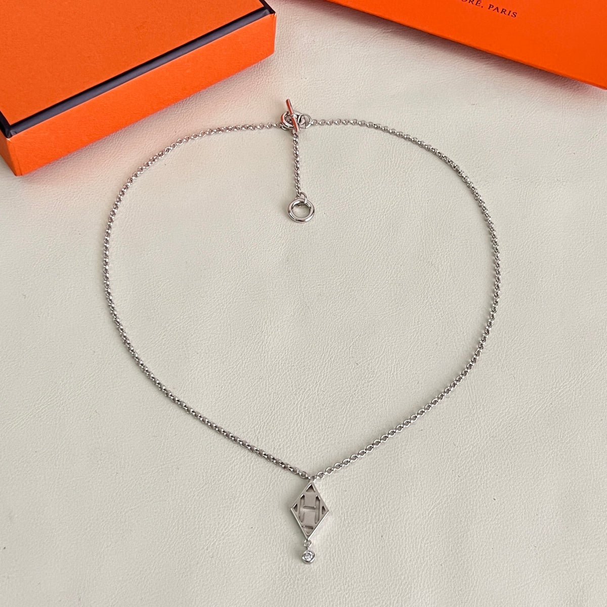 Toggle Pendant Necklace in Polished Metal-Tone – Toggle Detail – Design 021 close-up detail