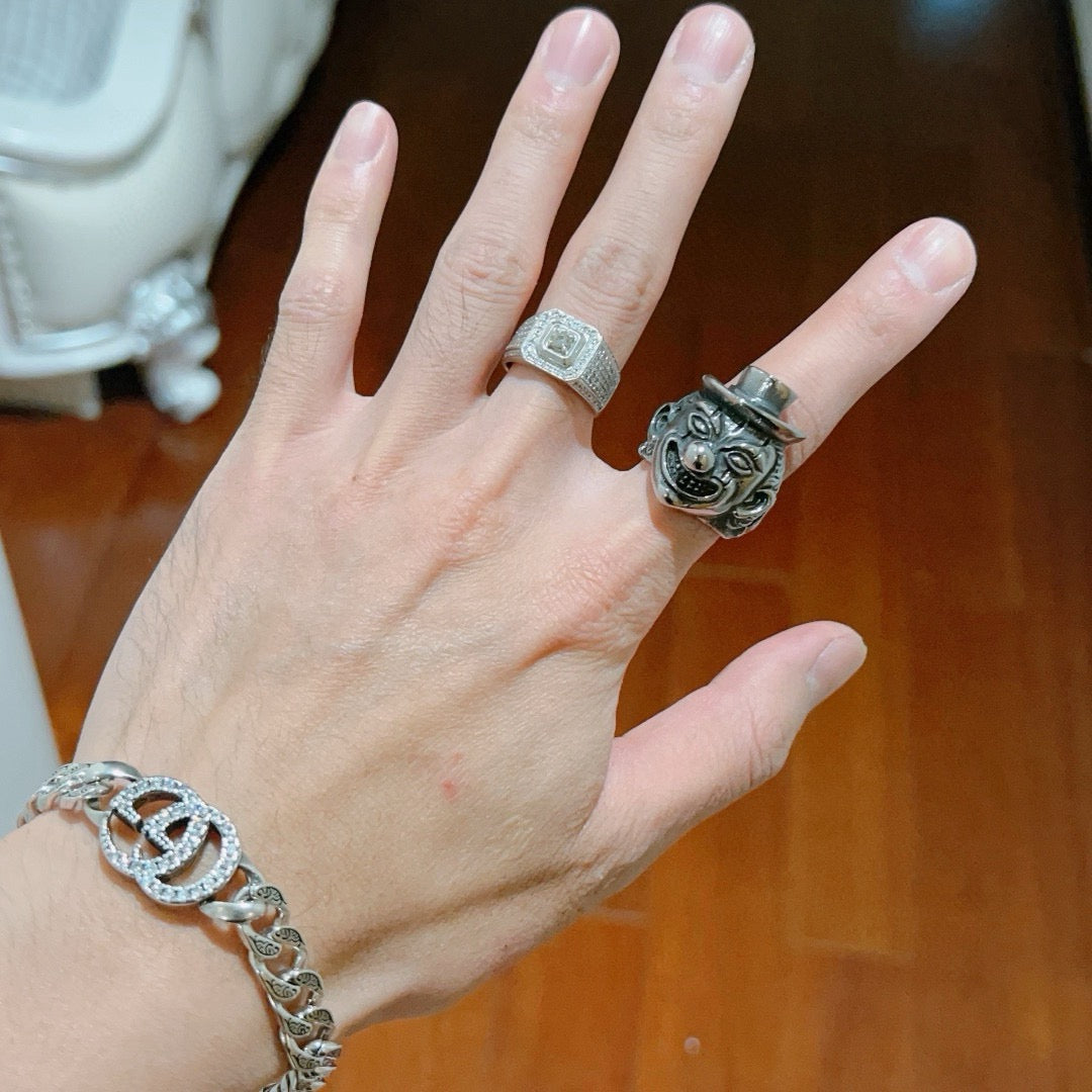 Double-G Emblem Statement Ring in Polished Metal-Tone – Design 007 detail view