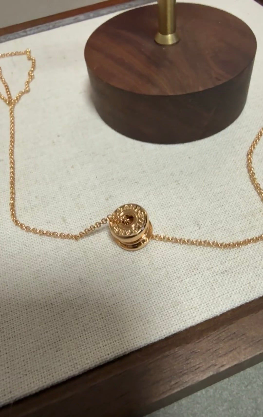 Geometric Emblem Pendant Necklace in Rose-Gold-Tone – Rose Gold Detail – Design 011 detail view