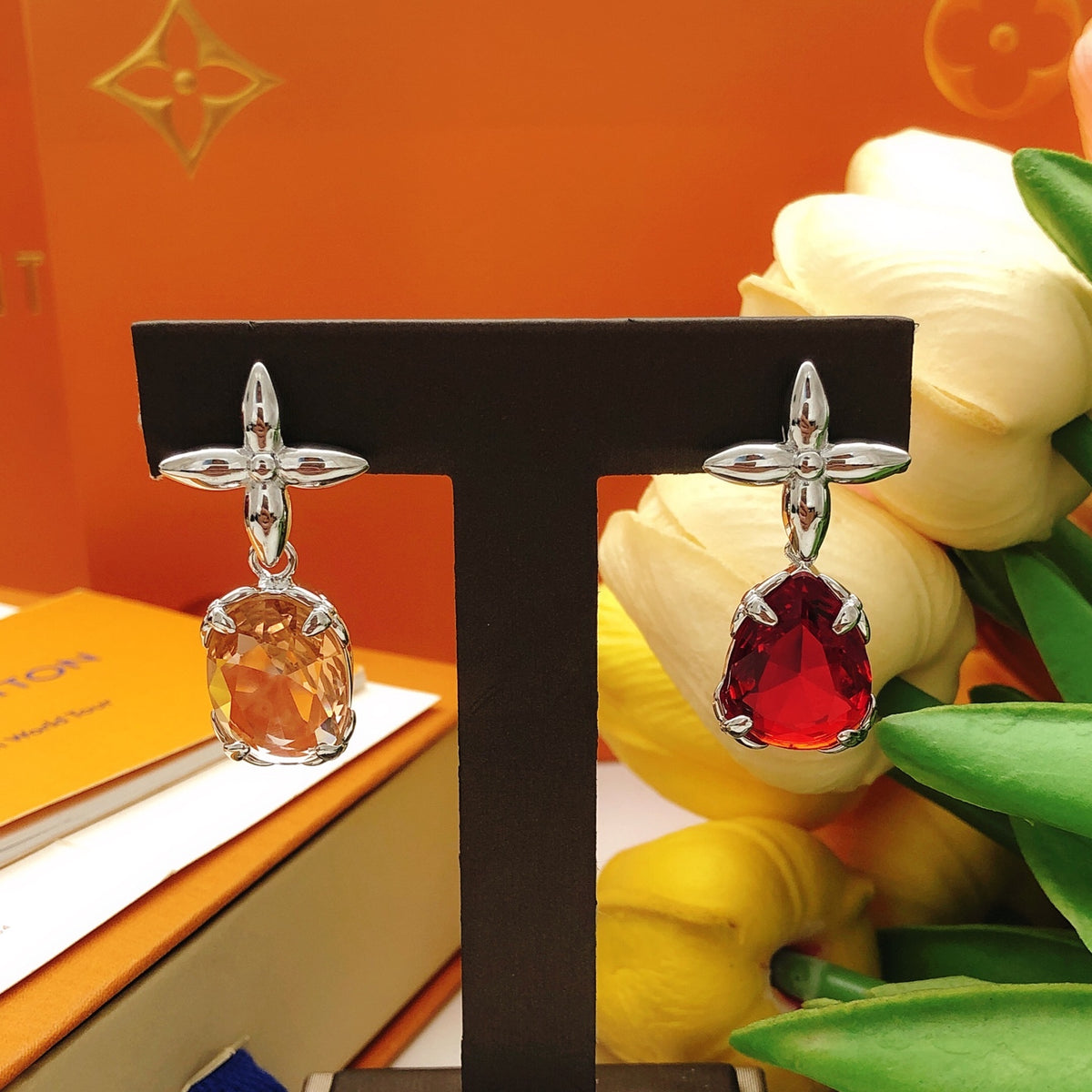 Geometric Emblem Stud Earrings in Gold-Tone – Red Detail – Design 002 close-up detail