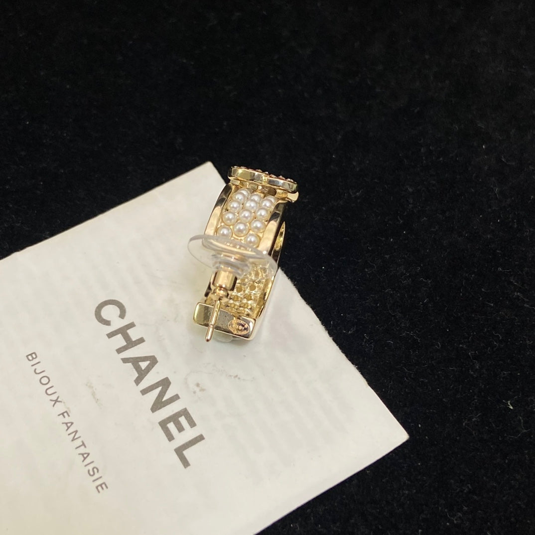 Double-C Emblem Pearl-Detail Stud Earrings – Pearl Detail – Design 011 styled product view