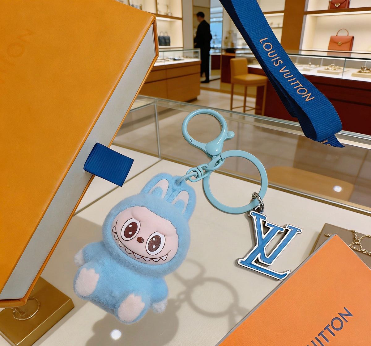 Bag Motif Keychain – Bag Detail – Design 050 styled product view