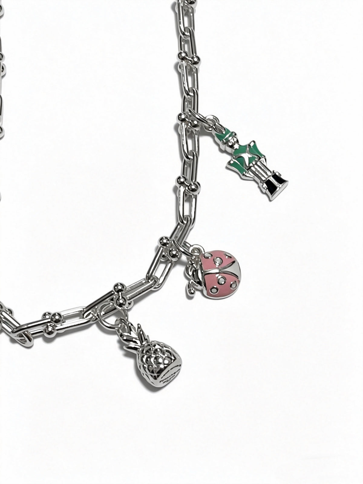 Signature Motif Pendant Necklace in Silver-Tone – Vintage Detail – Design 21 side detail