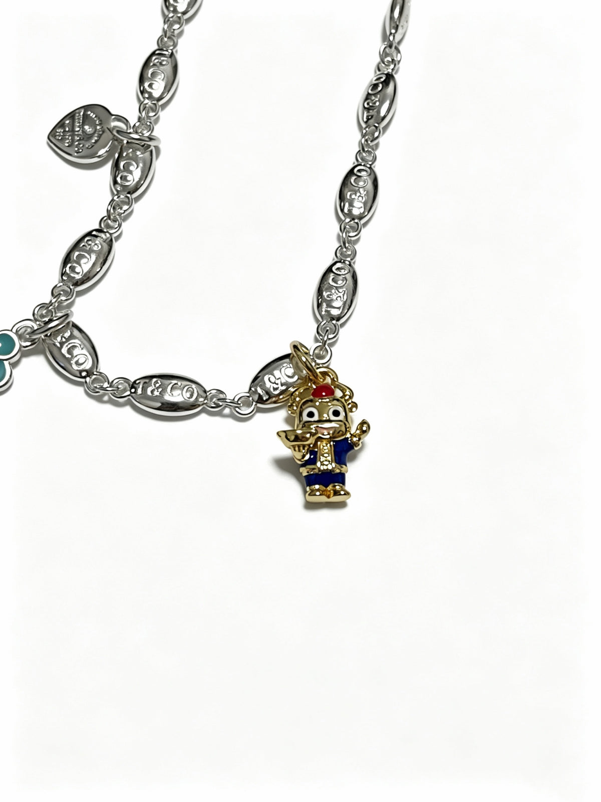 Signature Motif Pendant Necklace in Silver-Tone – Vintage Detail – Design 20 side detail