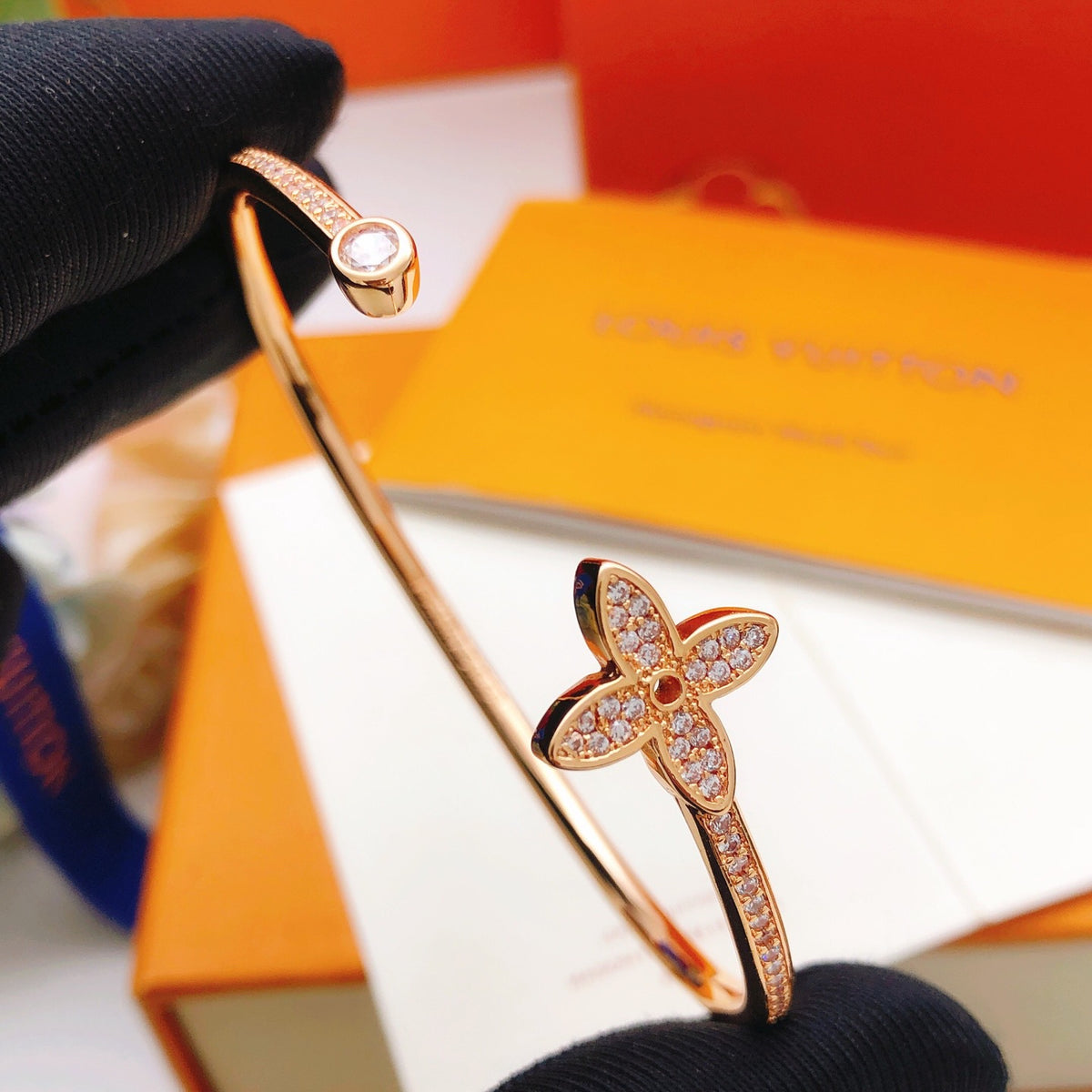 Geometric Emblem Bangle in Rose-Gold-Tone – Rose Gold Detail – Design 003 main product view