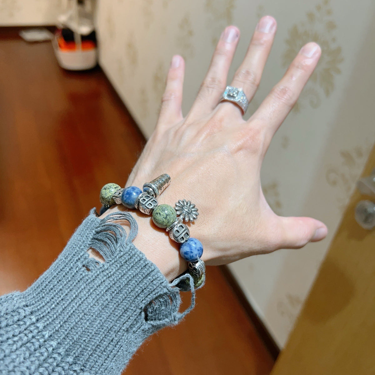 Geometric Emblem Bracelet in Polished Metal-Tone – Vintage Detail – Design 008 detail view