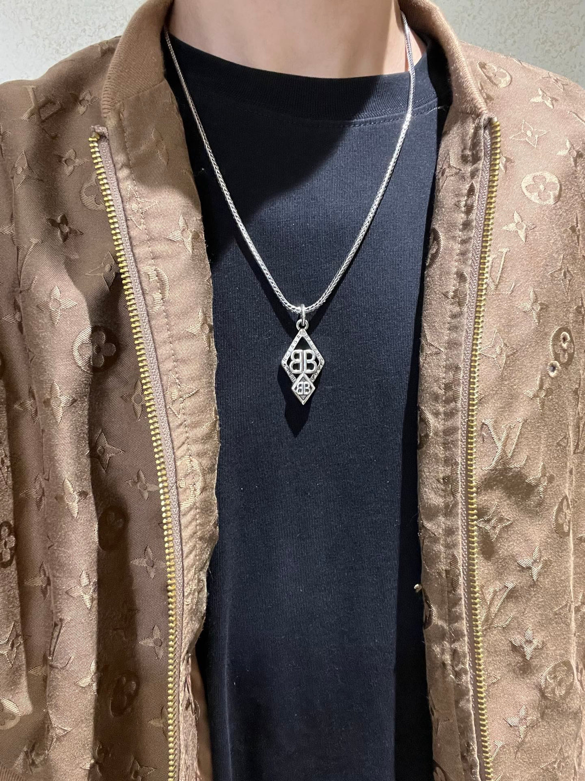 Geometric Emblem Pendant Necklace in Polished Metal-Tone – Vintage Detail – Design 059 detail view
