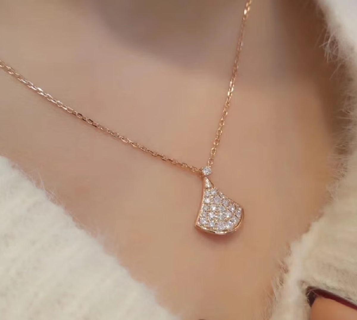 Geometric Emblem Pendant Necklace in Rose-Gold-Tone – Rose Gold Detail – Design 007 detail view