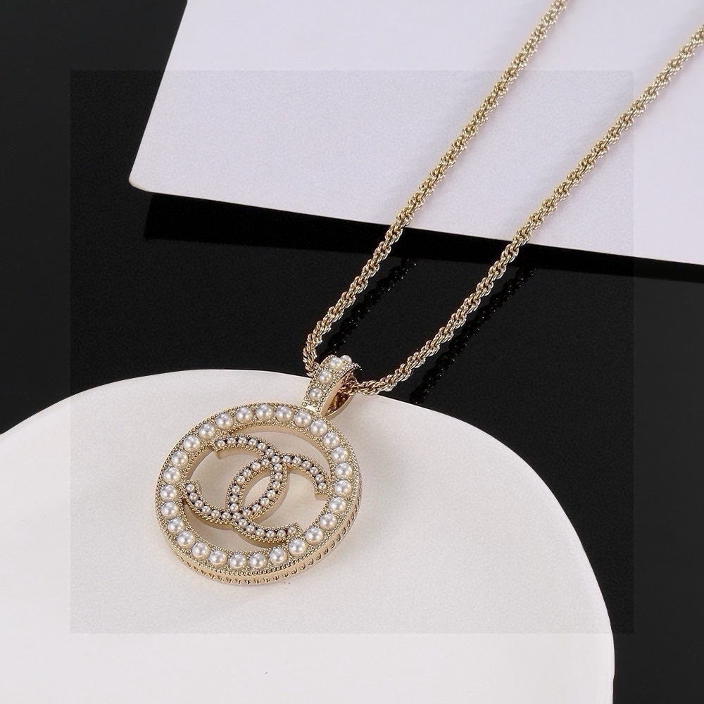 Double-C Emblem Pearl-Detail Pendant Necklace – Pearl Detail – Design 074 side detail