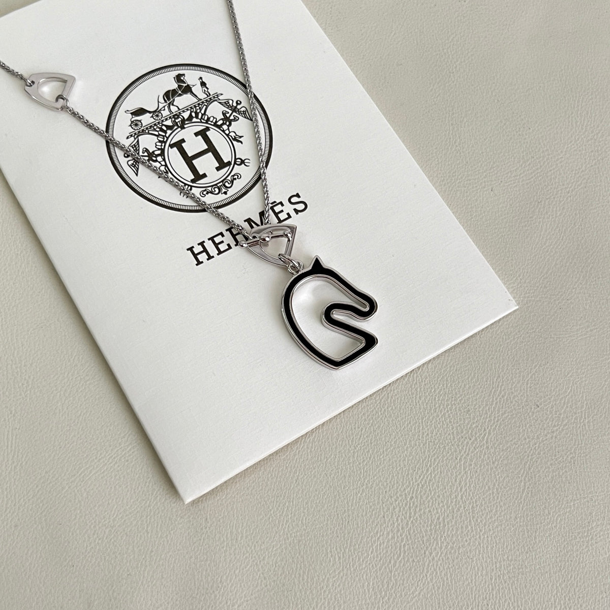 Horse Pendant Necklace in Polished Metal-Tone – Design 028 side detail