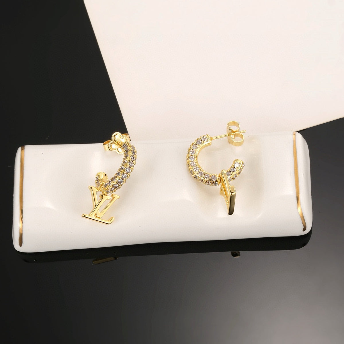 Letter Emblem Bangle in Polished Metal-Tone – Design 004 close-up detail