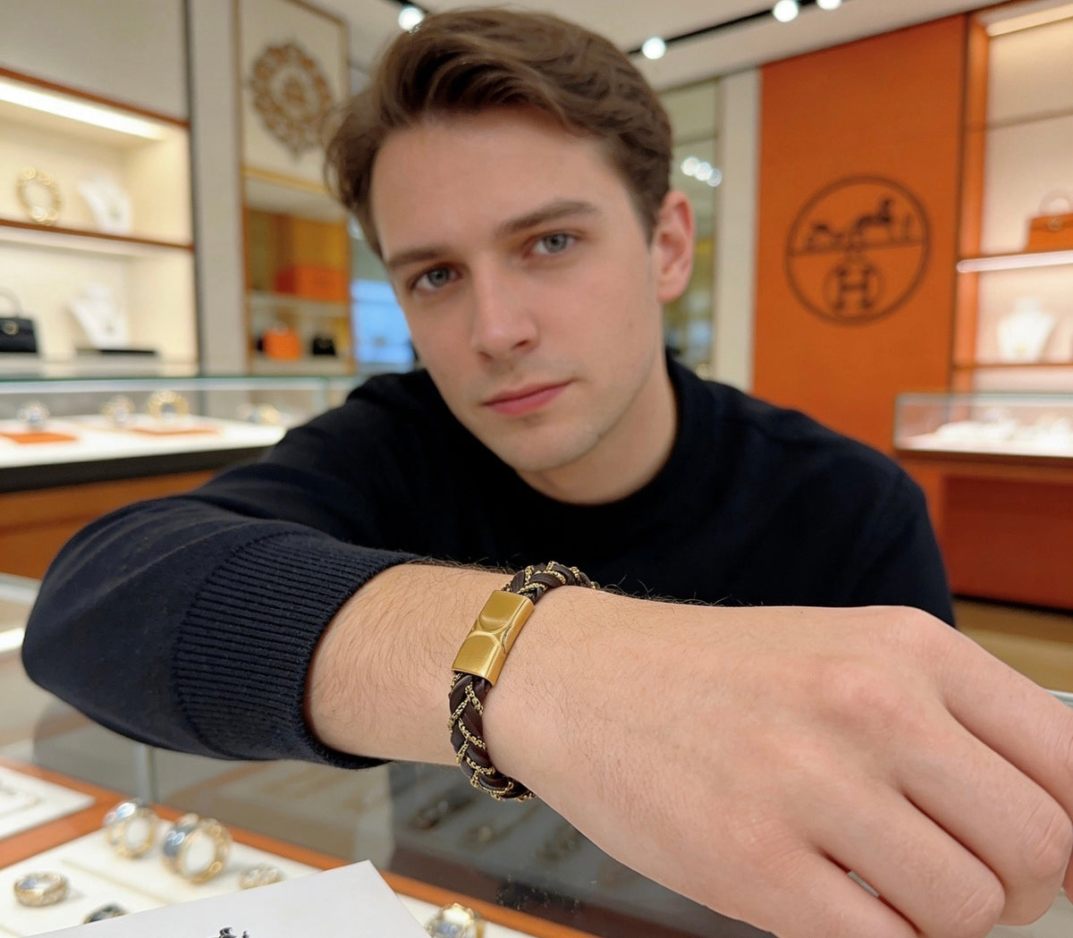 Horse Bangle in Gold-Tone – Design 031 detail view