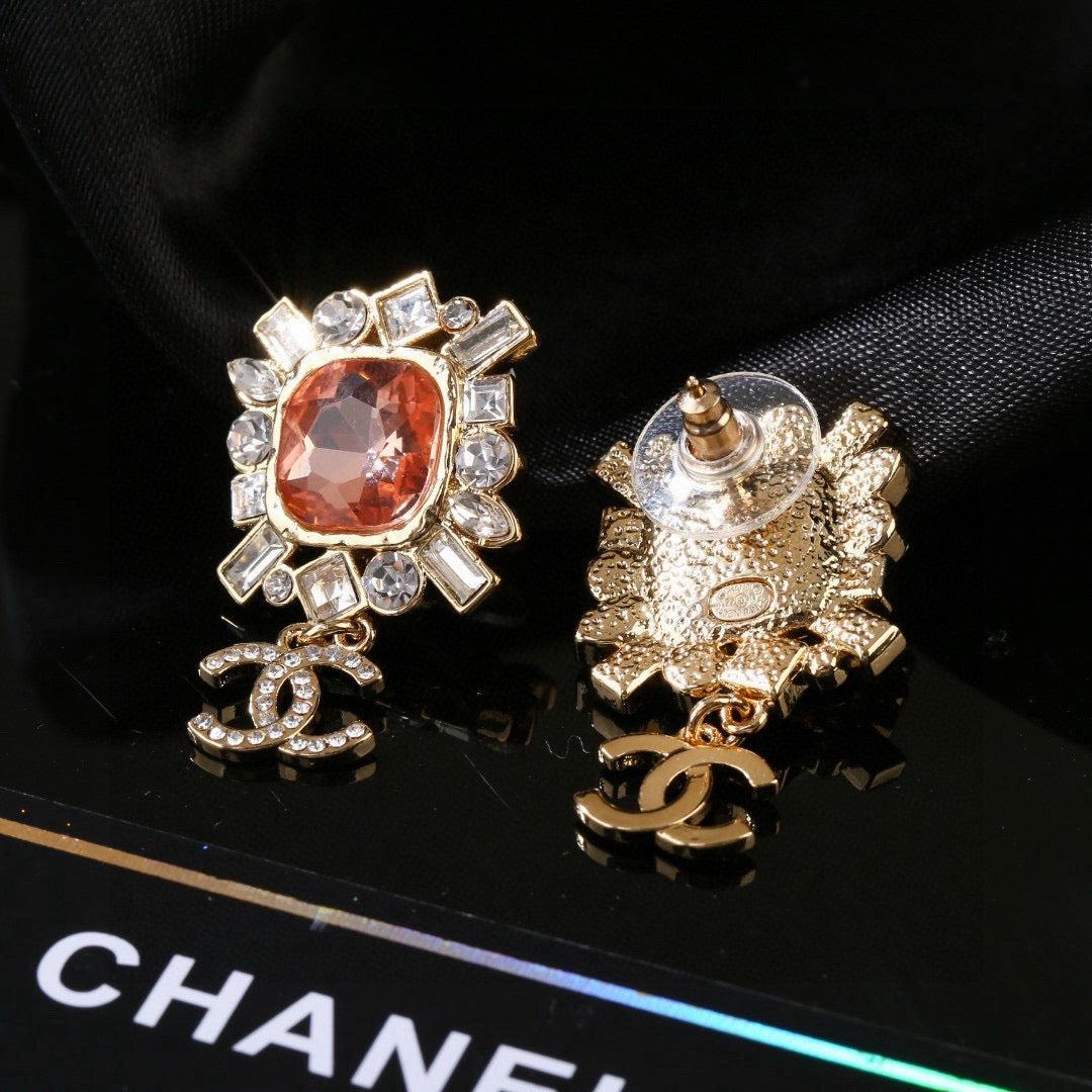 Double-C Emblem Stud Earrings in Gold-Tone – Design 025 main product view