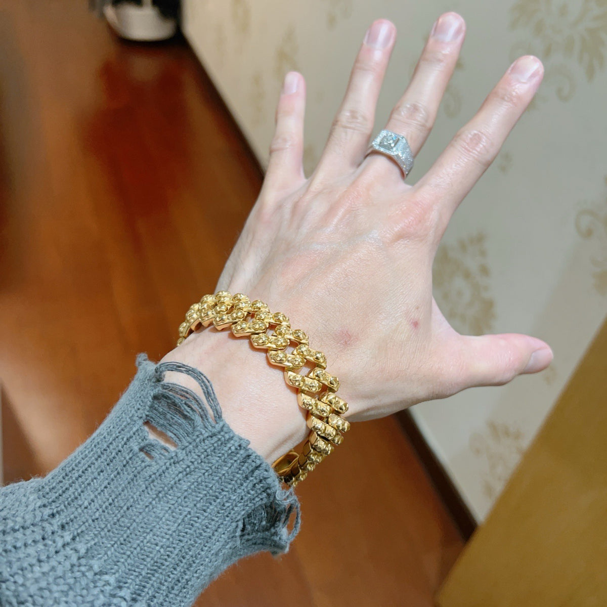 Geometric Emblem Bracelet in Polished Metal-Tone – Vintage Detail – Design 011 main product view