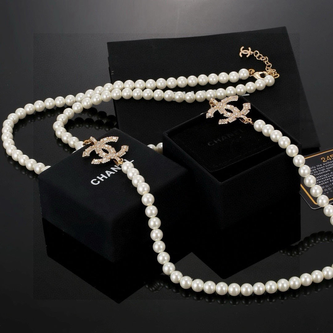 Double-C Emblem Pearl-Detail Pendant Necklace – Pearl Detail – Design 091 main product view