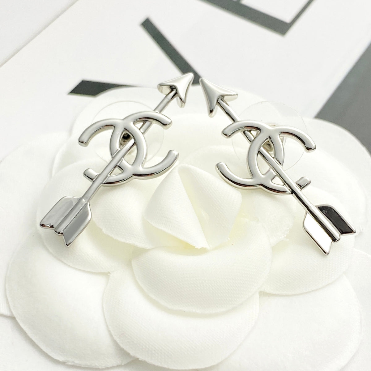 Double-C Emblem Stud Earrings in Silver-Tone – Design 008 close-up detail