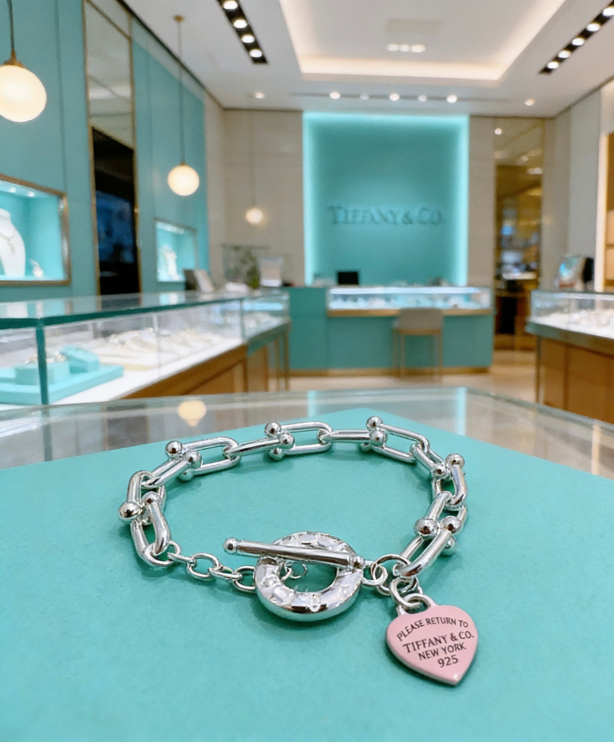 Signature Motif Bracelet in Silver-Tone – Design 65 detail view