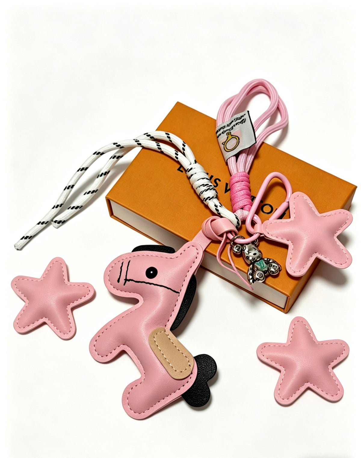 Bag Motif Keychain – Bag Detail – Design 060 front product view