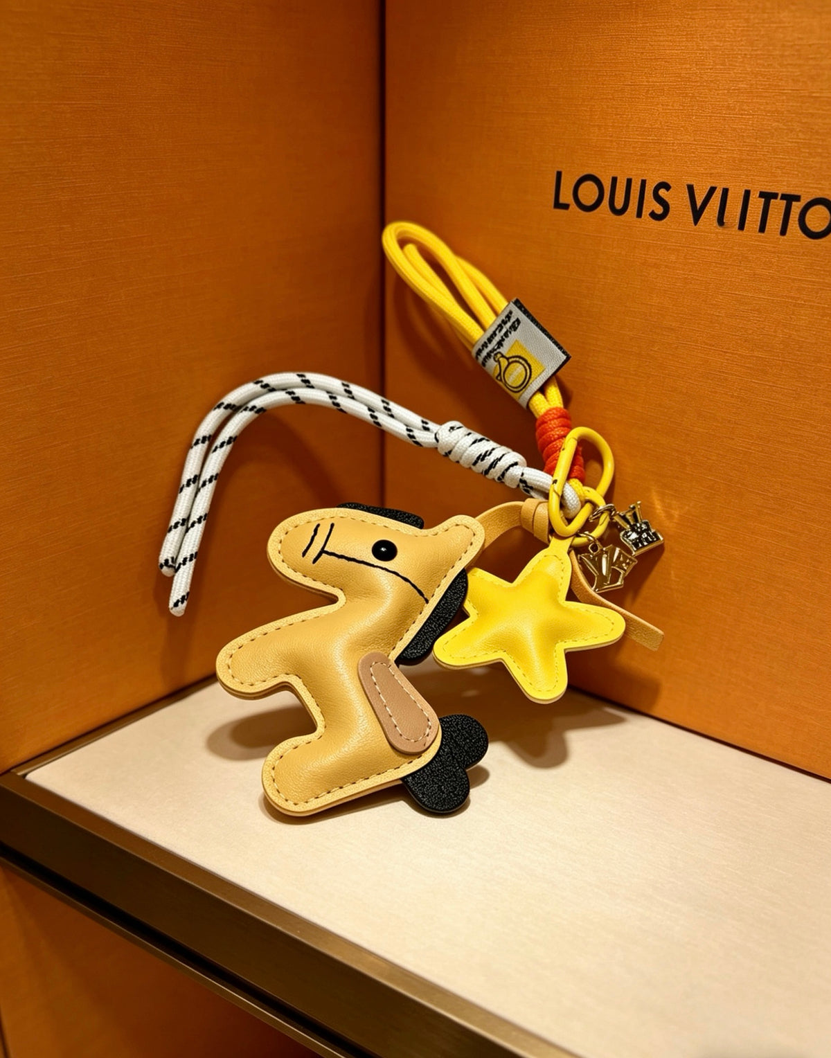 Bag Motif Keychain – Bag Detail – Design 059 side detail