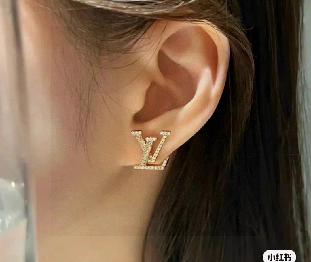 Letter Emblem Stud Earrings in Polished Metal-Tone – Design 031 main product view