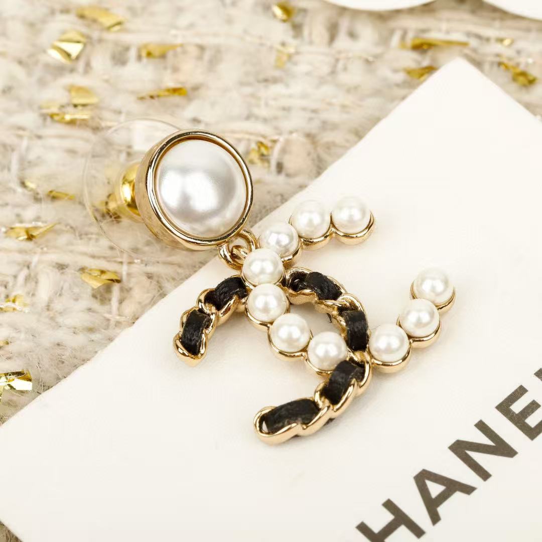 Signature Emblem Crystal-Accent Stud Earrings – Red Detail – Design 005 styled product view