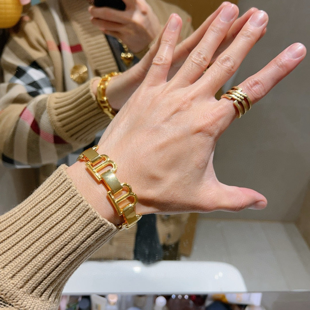 Geometric Emblem Bracelet in Polished Metal-Tone – Design 004 detail view