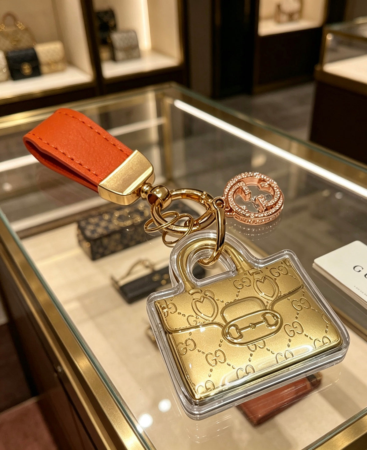 Double-G Emblem Keychain in Polished Metal-Tone – Design 005 front product view