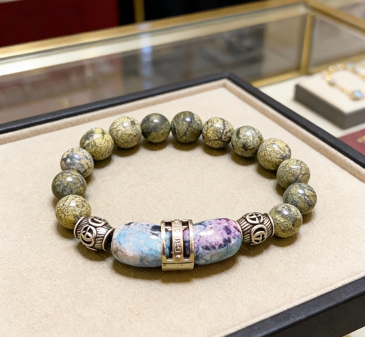 Double-G Emblem Beaded Bracelet in Polished Metal-Tone – Crystal Detail – Design 015 front product view