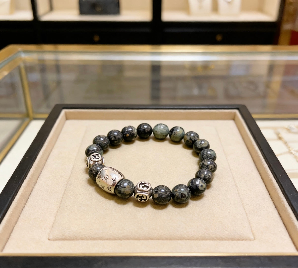 Double-G Emblem Beaded Bracelet in Polished Metal-Tone – Crystal Detail – Design 014 main product view