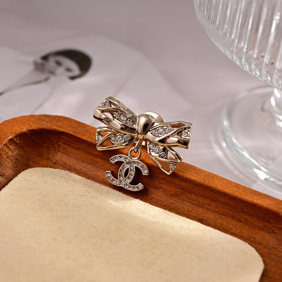 Signature Emblem Brooch in Polished Metal-Tone – Design 049 styled product view