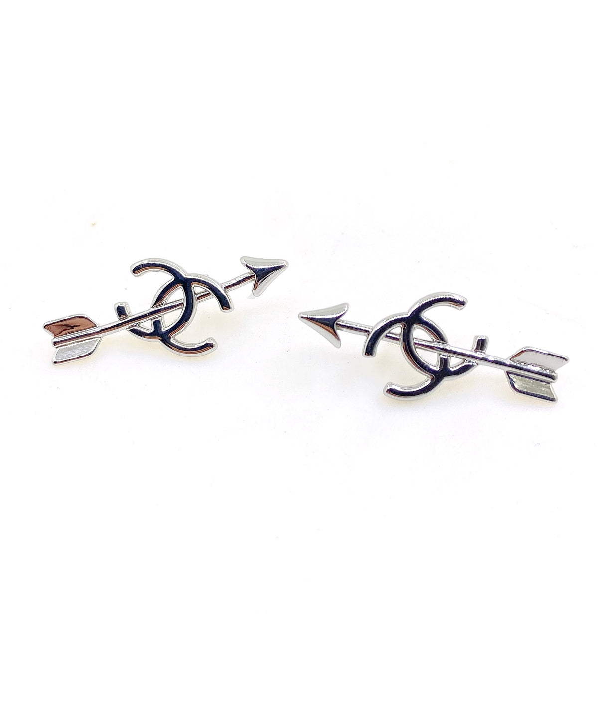Arrow Stud Earrings in Gold-Tone – Arrow Detail – Design 002 main product view