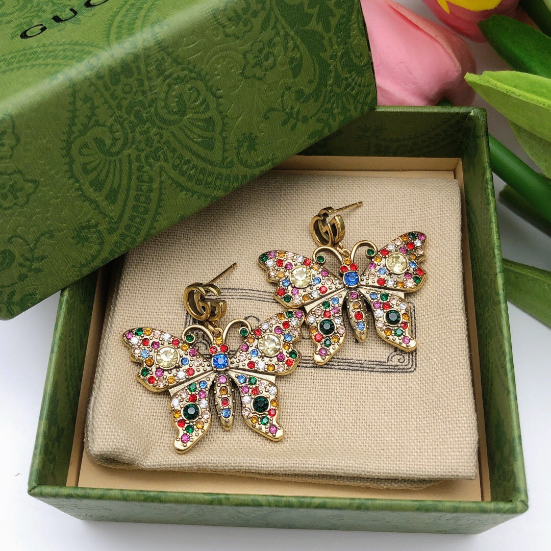 Geometric Emblem Stud Earrings in Polished Metal-Tone – Design 011 close-up detail