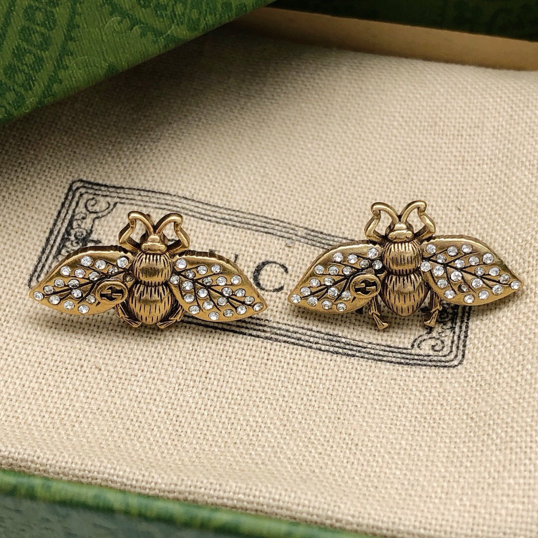 Bee Stud Earrings in Polished Metal-Tone – Bee Detail side detail