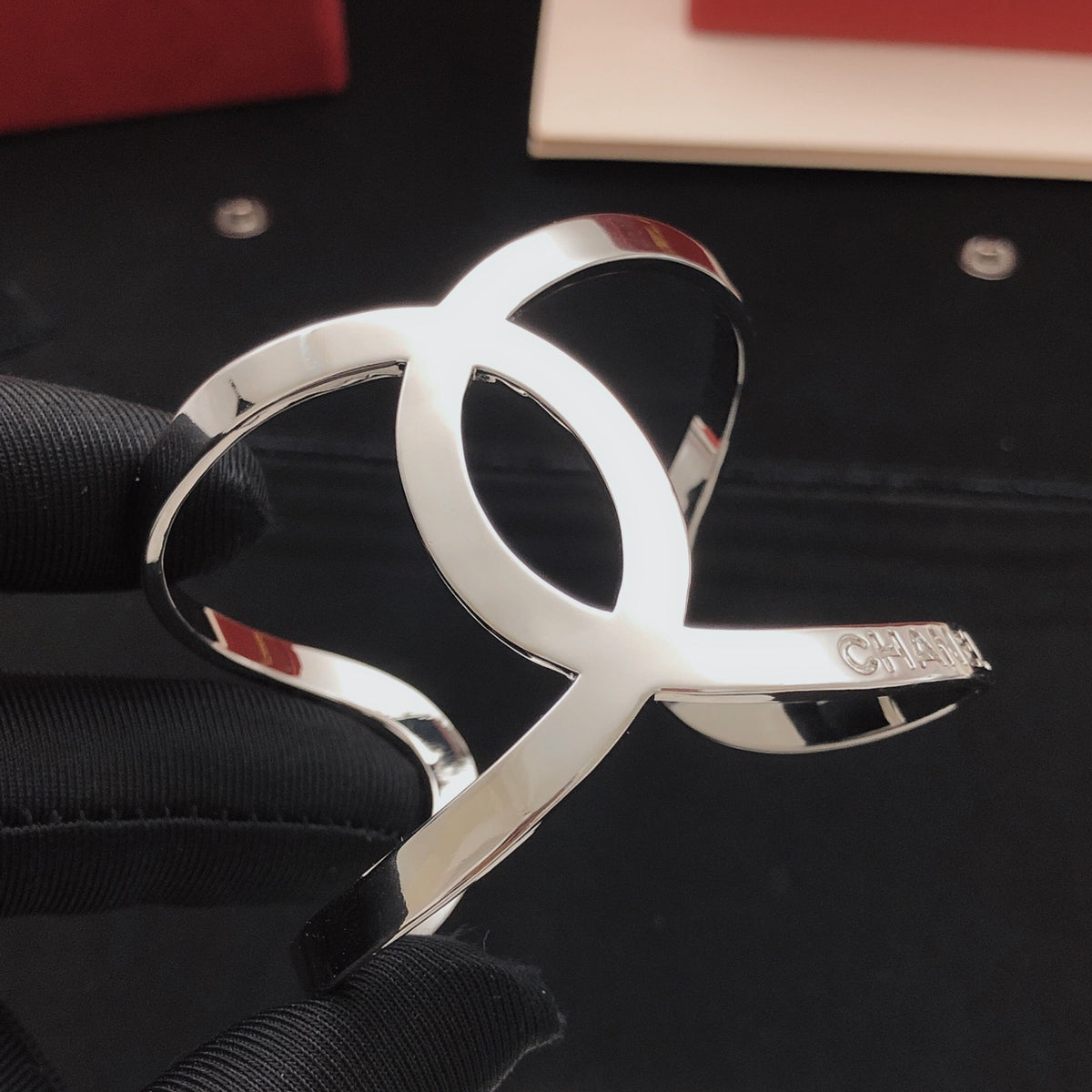 Signature Emblem Bangle in Silver-Tone – Design 001 detail view