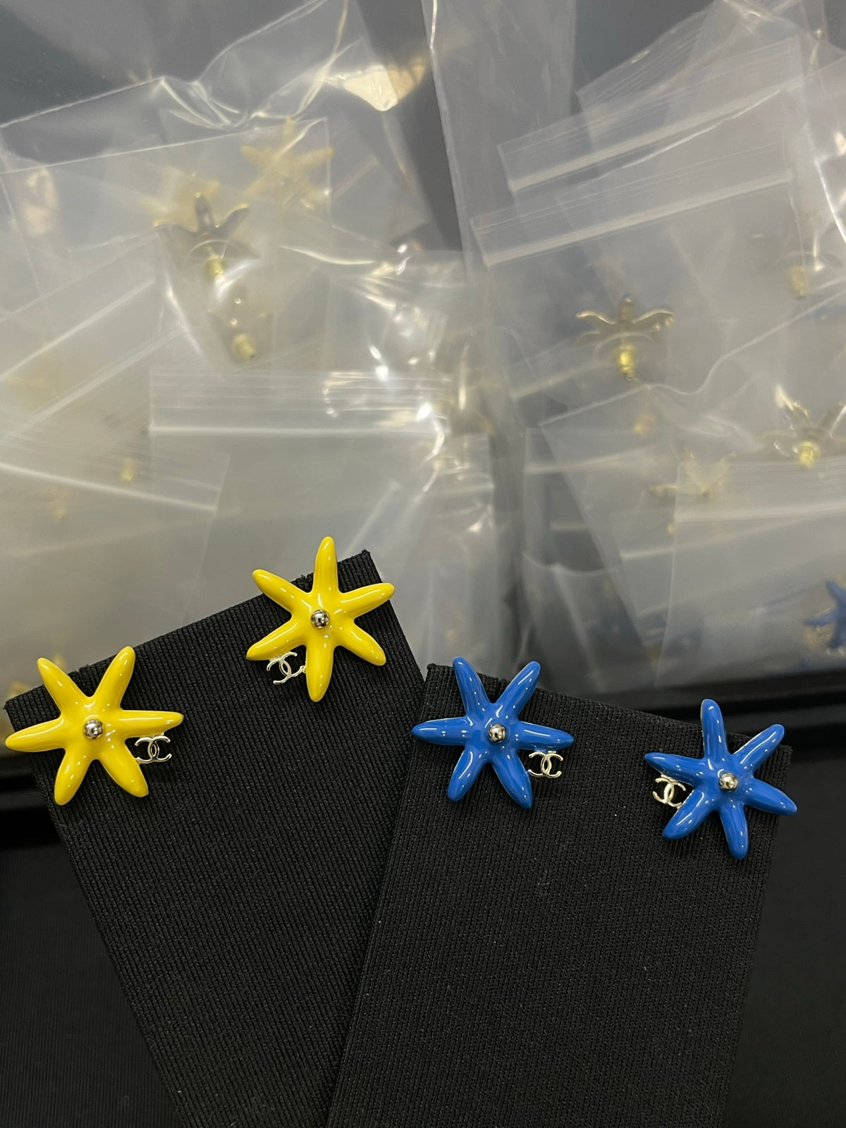 Floral Stud Earrings in Polished Metal-Tone – Blue Detail front product view