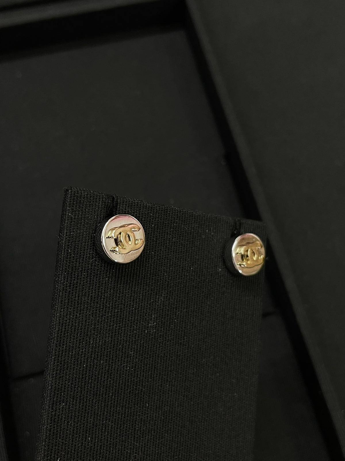 Double-C Emblem Stud Earrings in Polished Metal-Tone – Design 324 side detail
